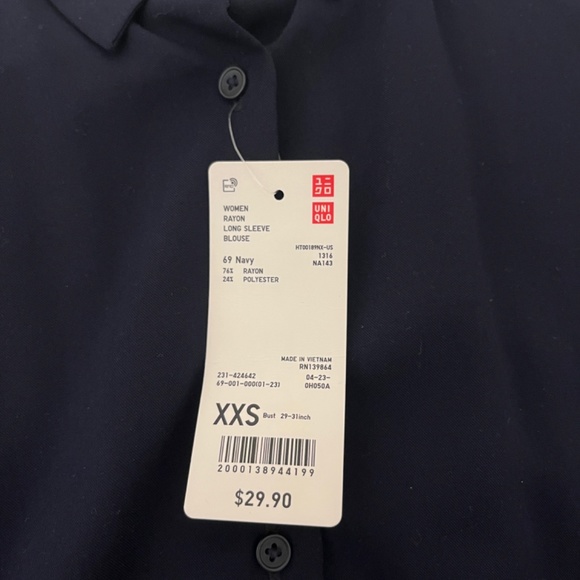 Uniqlo Rayon Long Sleeve Blouse - Picture 3 of 5